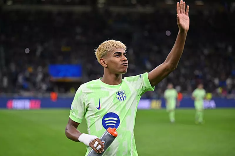 وكيل لامين يامال: نجم برشلونة الشاب يستعد لتجديد عقده مع النادي وكيل لامين يامال: نجم برشلونة الشاب يستعد لتجديد عقده مع النادي